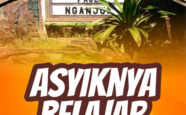 Asyiknya Belajar di Rumah Warga